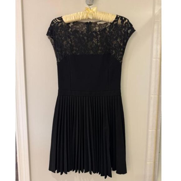 AMEN Paris Black Lace & Pleated Mini Dress - Cap Sleeves - Picture 1 of 5